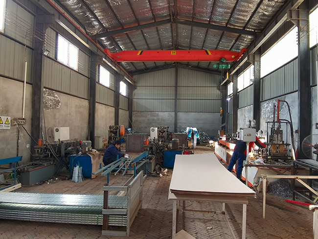 加工現(xiàn)場(chǎng)1